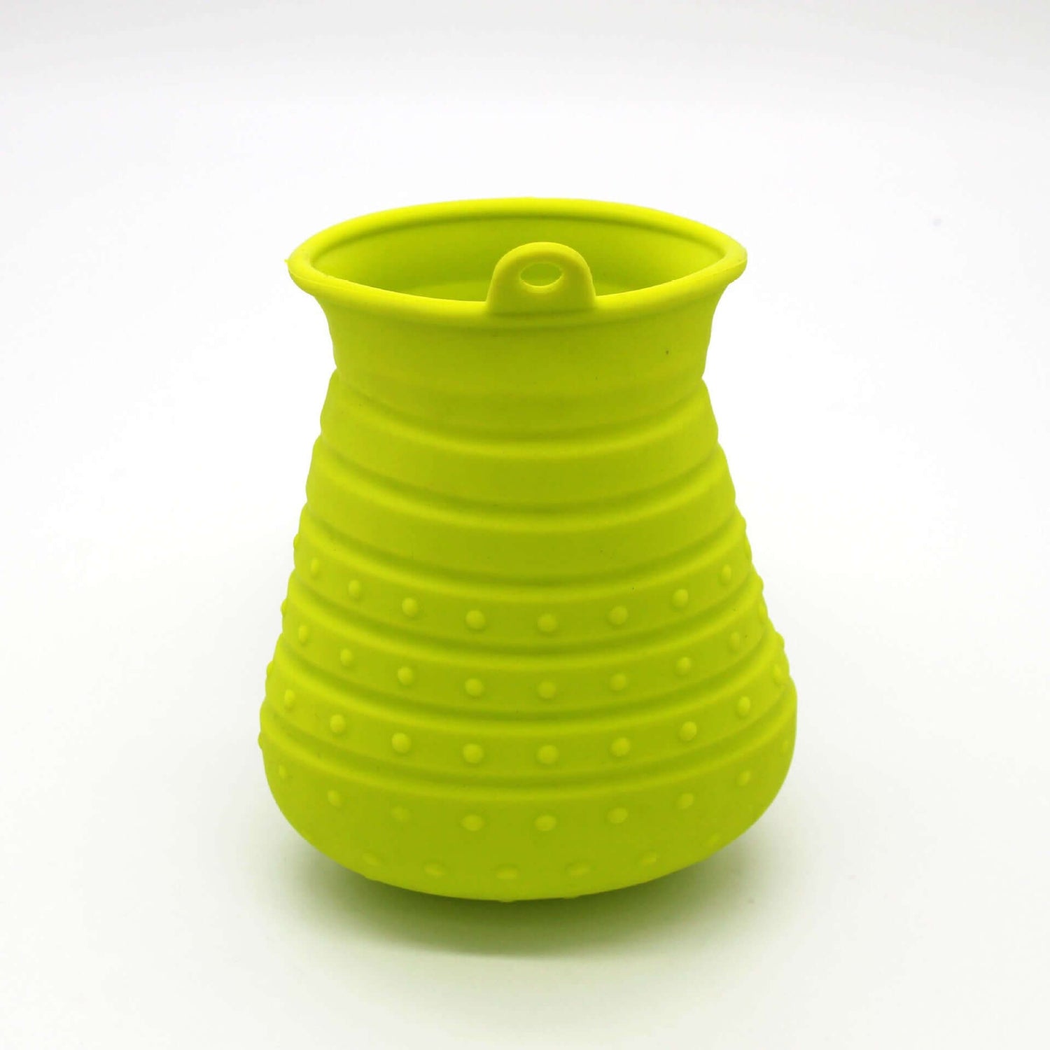 Tasse en silicone pour nettoyer les pattes de chien, cup en silicone dog paw cleaner cup.