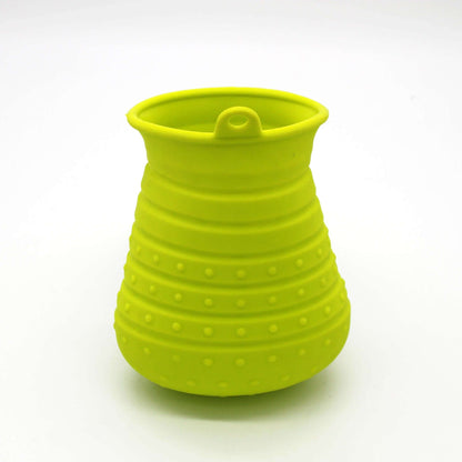 Tasse en silicone pour nettoyer les pattes de chien, cup en silicone dog paw cleaner cup.